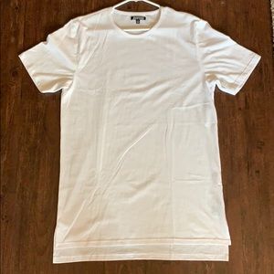 Elwood split hem extended length tee shirt